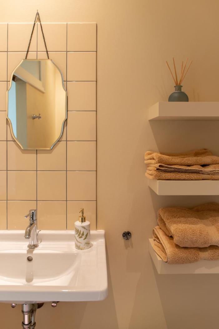 Pauline Loveling Apartment With Quiet Garden And 2 Bathrooms Antwerp Exterior photo